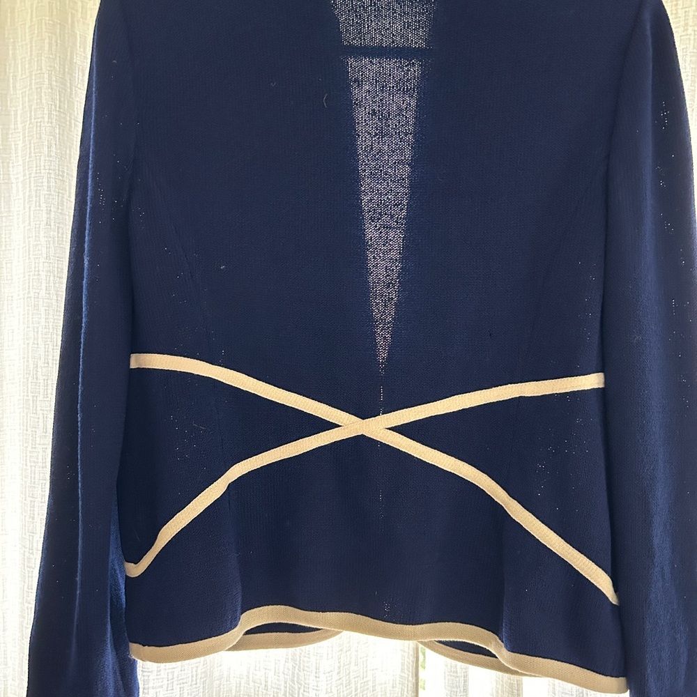 St.John Jacket - Picture 3 of 5